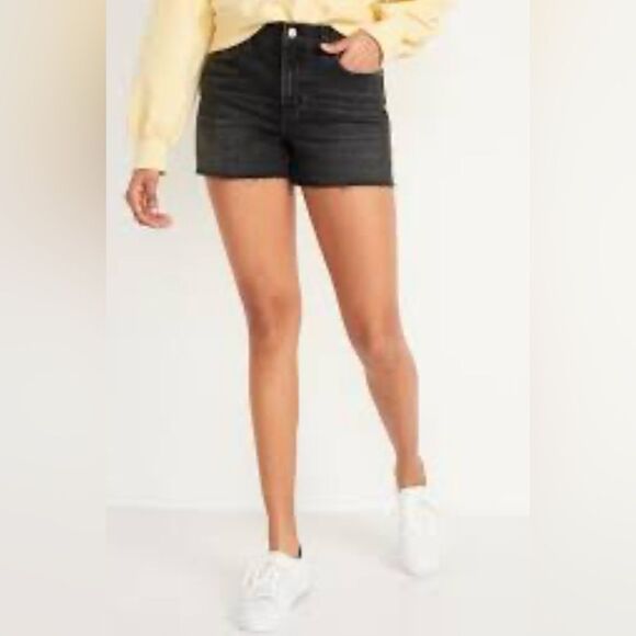 Old Navy Black Jean Shorts with Mid-Rise Fit - Picture 1 of 8